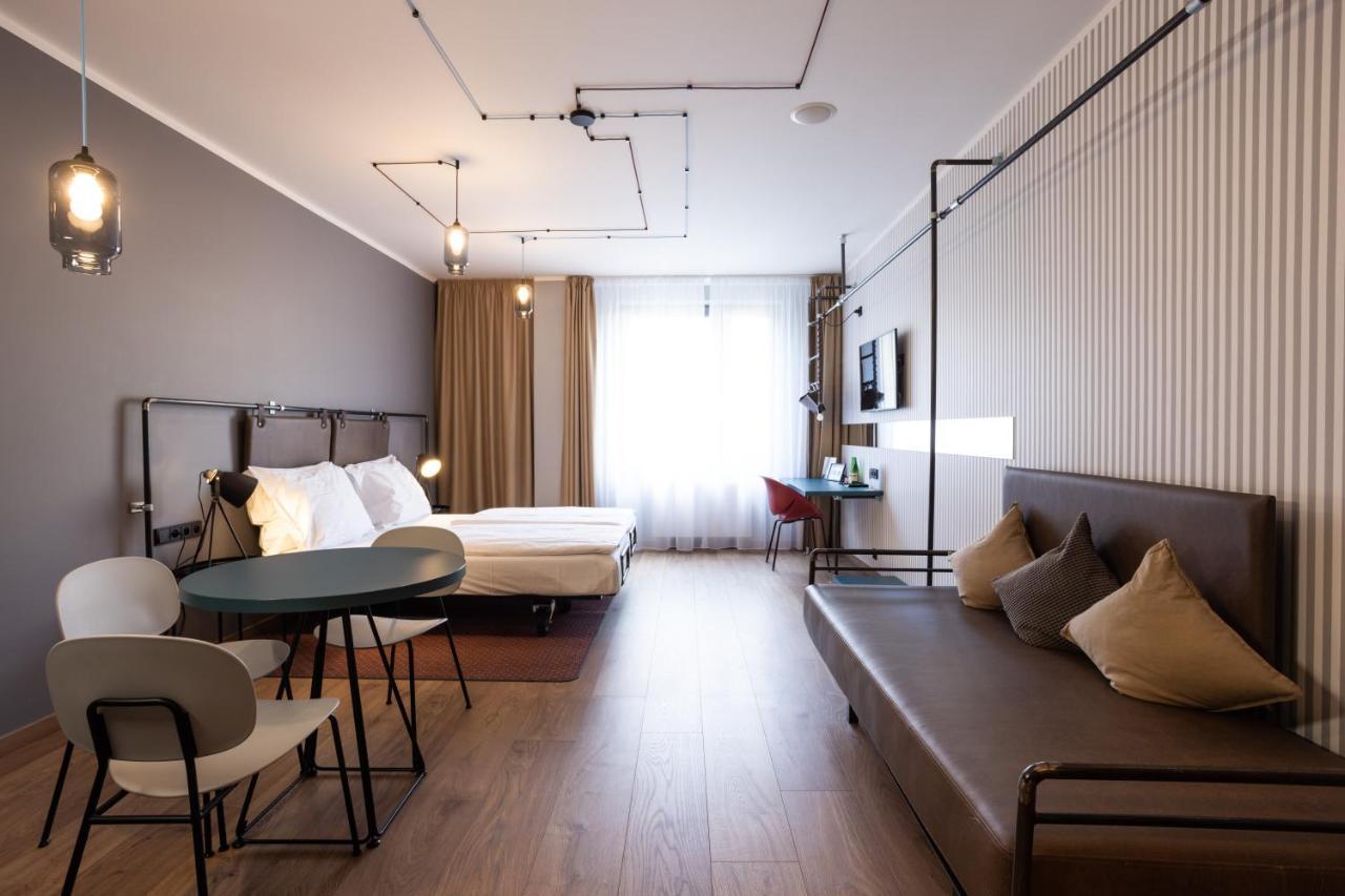 Miss Sophie'S Downtown Hotel Prága Kültér fotó