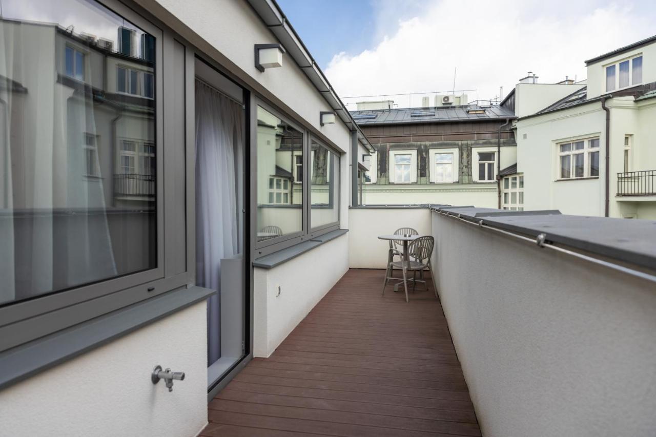 Miss Sophie'S Downtown Hotel Prága Kültér fotó