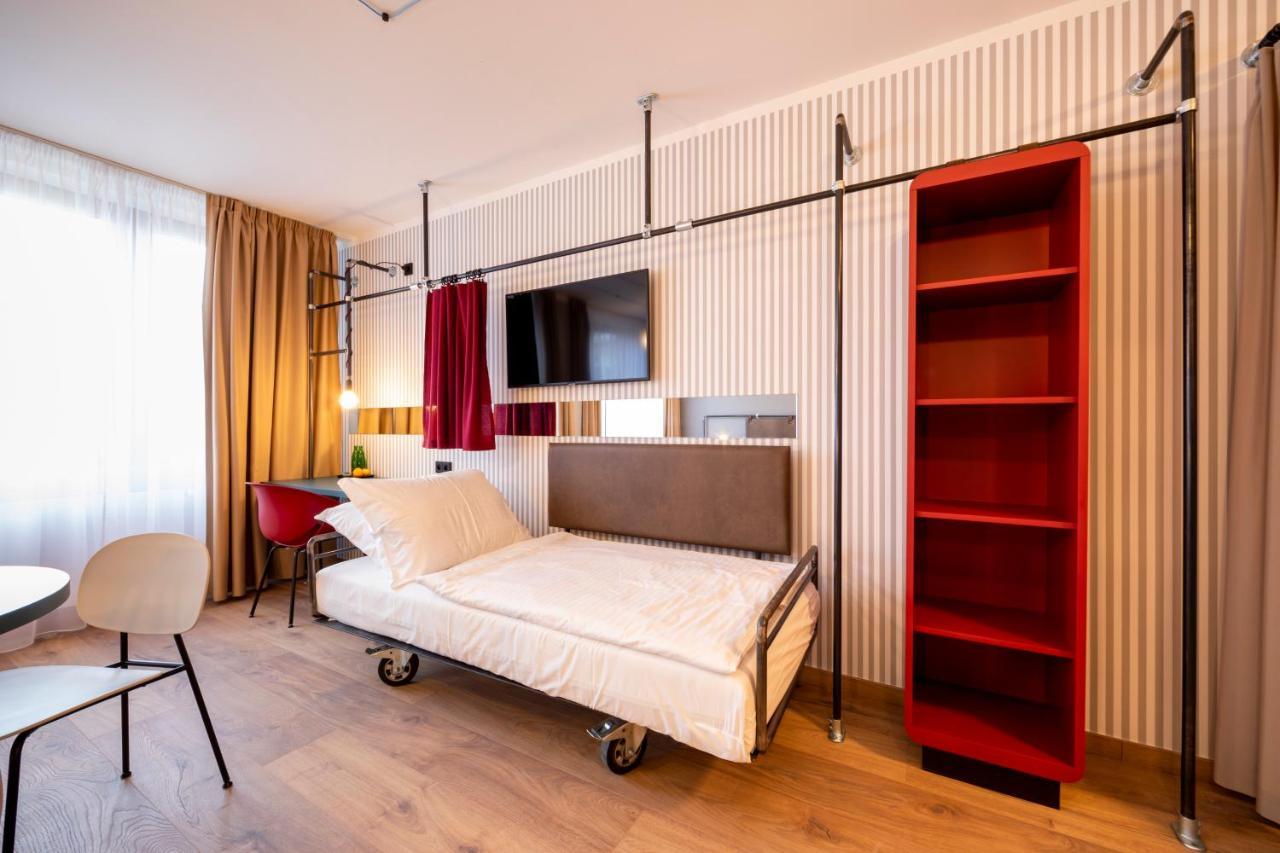 Miss Sophie'S Downtown Hotel Prága Kültér fotó